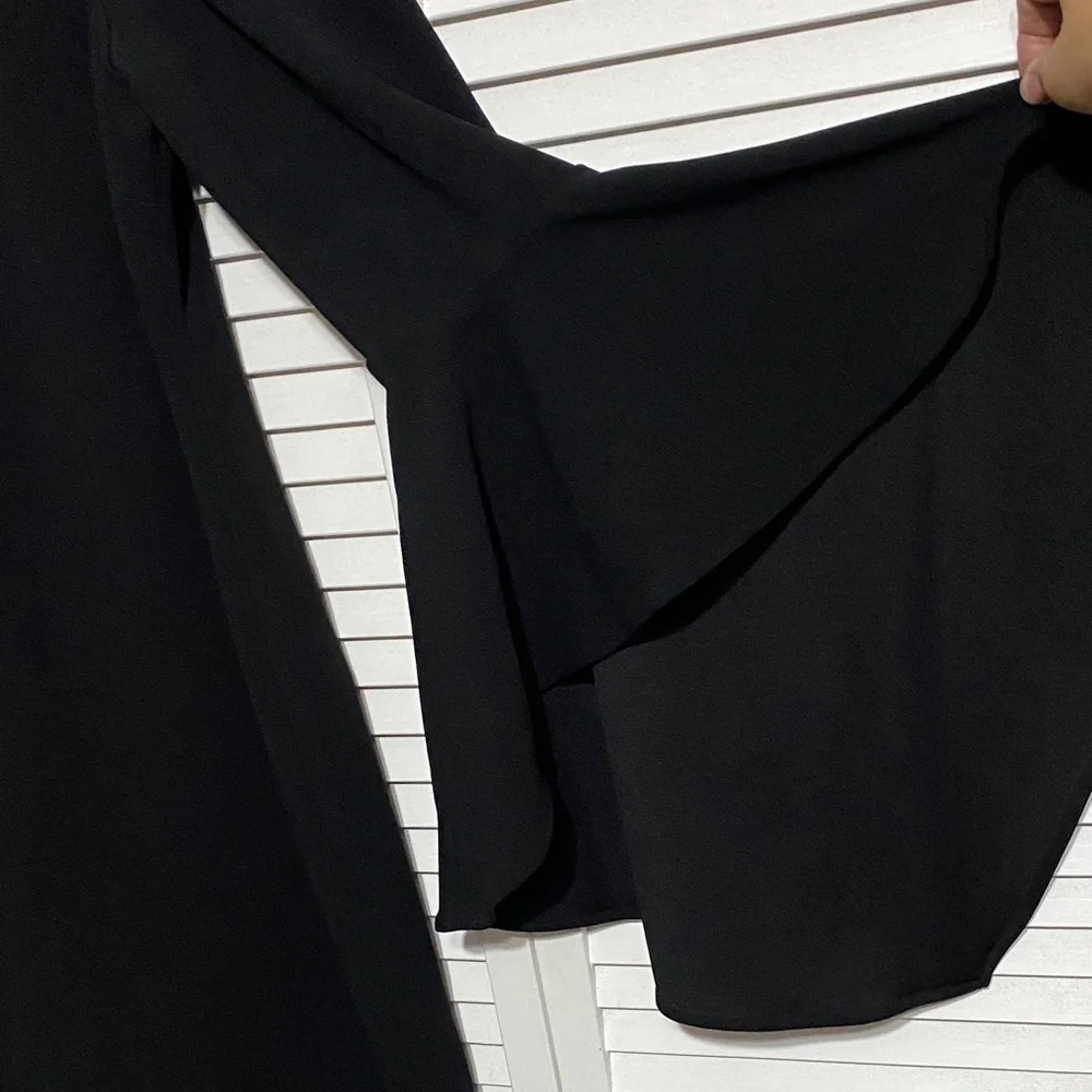 Vince Camuto Black Cold Shoulder Bell Sleeve Party Dress - Picture 4 of 9